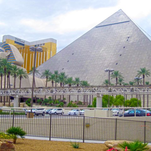 Vegas Pyramid