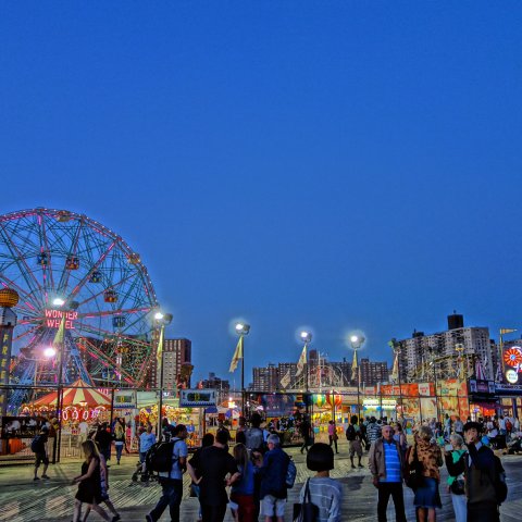 Wonder Wheel